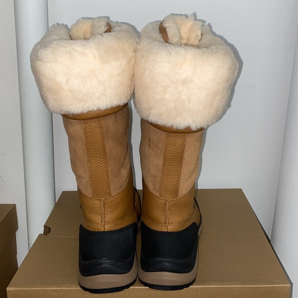 UGG ADIRONDACK BOOT TALL - Picture 4 of 6